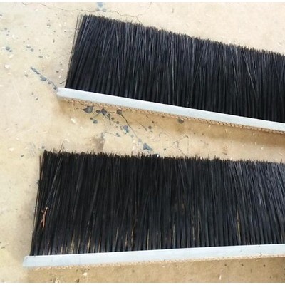 不干膠曬板機(jī)自動(dòng)洗版機(jī)毛刷 　數(shù)控機(jī)床毛刷　工作臺(tái)毛刷板