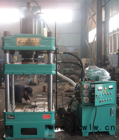 全國(guó)直銷  2000噸防盜門液壓機(jī)   2000T庭院門壓花機(jī)   大型液壓機(jī)廠家