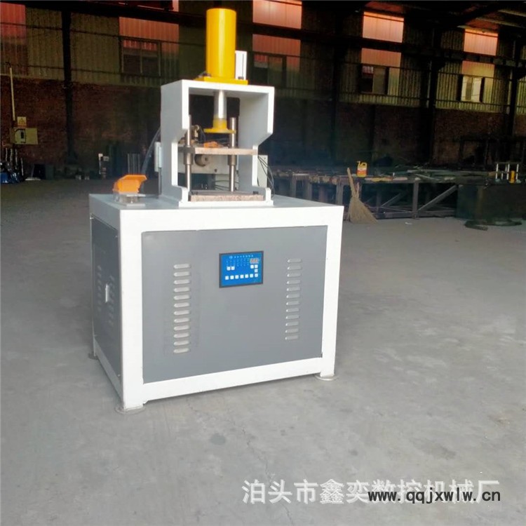 液壓沖角機